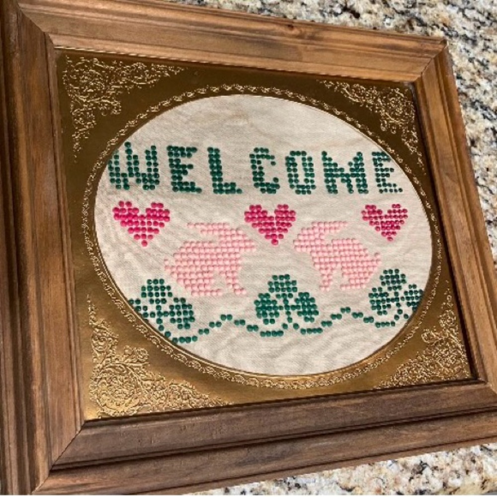 Welcome Frame - Picture 2 of 3